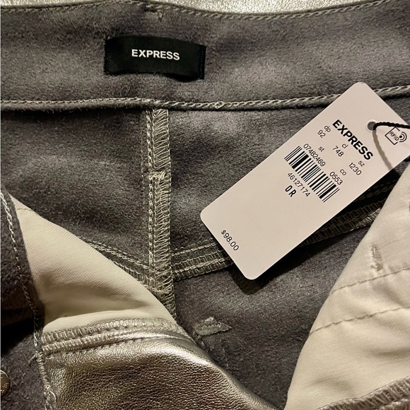 Silver Jeans! - Picture 7 of 7